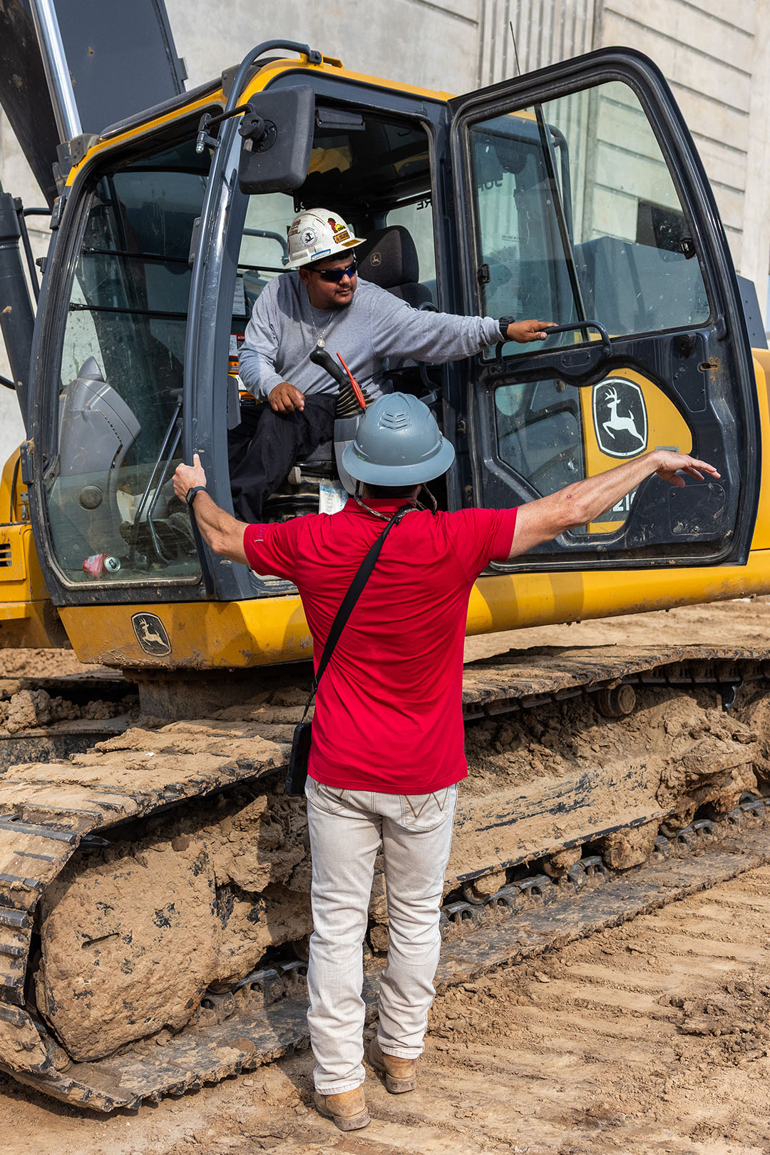 Urban Companies Vertical_0009_7R8A9553