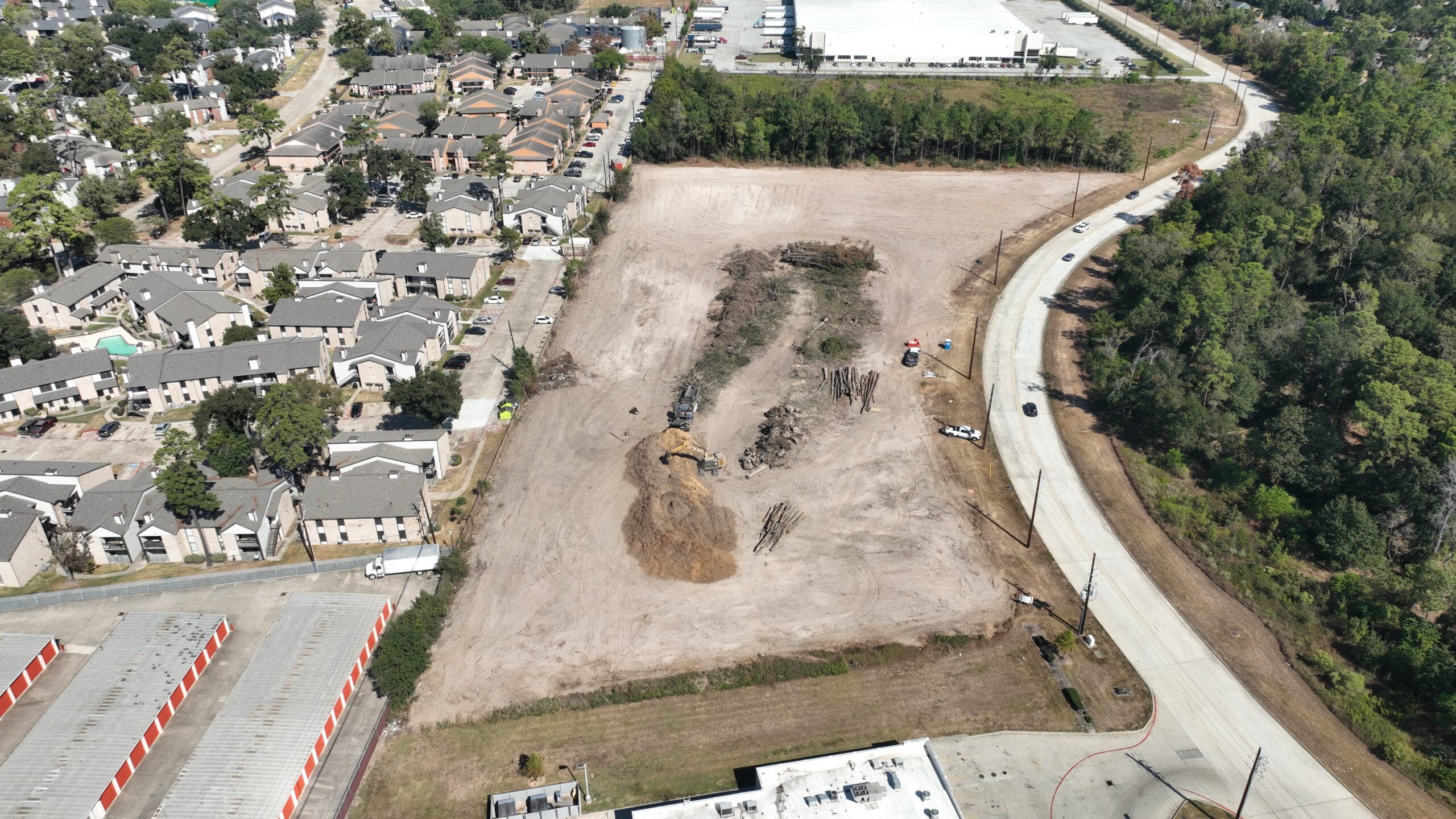 CS Commerce Center. - The Urban Companies